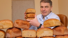 

 Witaminowy chleb z Piekarni Tyrolskiej

 
 